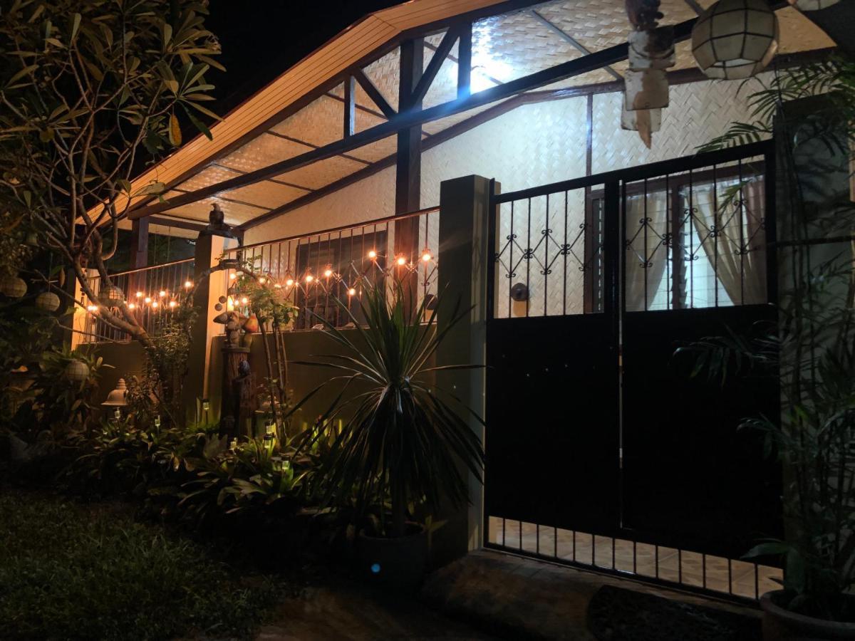 Hiraya Homestay Coron Eksteriør bilde