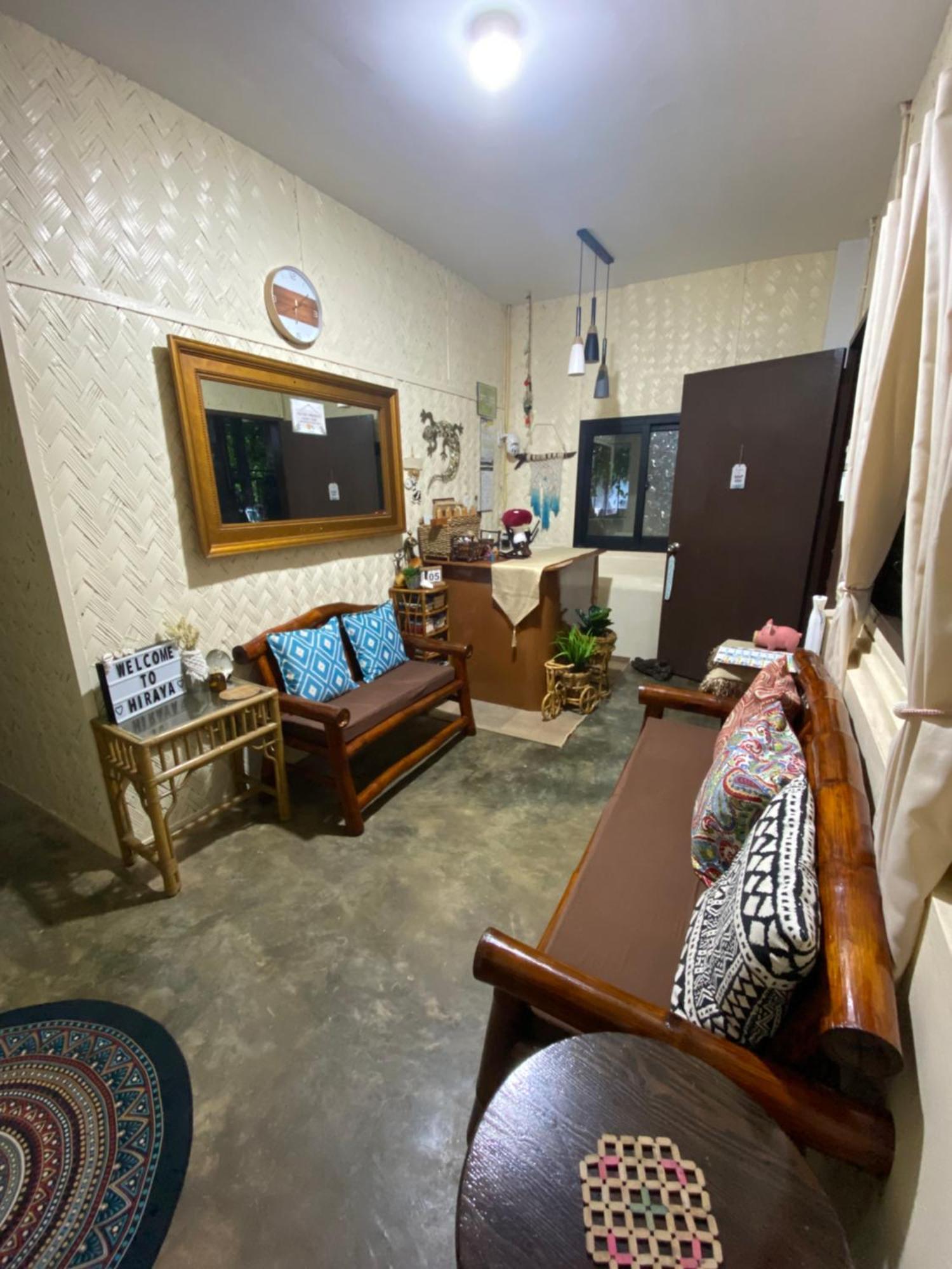 Hiraya Homestay Coron Eksteriør bilde